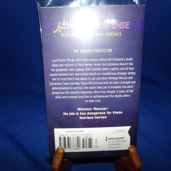 Love Inspired Suspense - Exit Strategy by Shirlee McCoy - Large Print Paperback - Picture 2 of 3